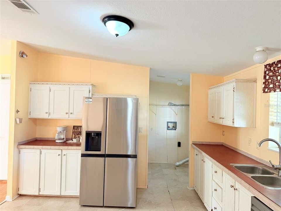 For Rent: $1,980 (3 beds, 2 baths, 1620 Square Feet)