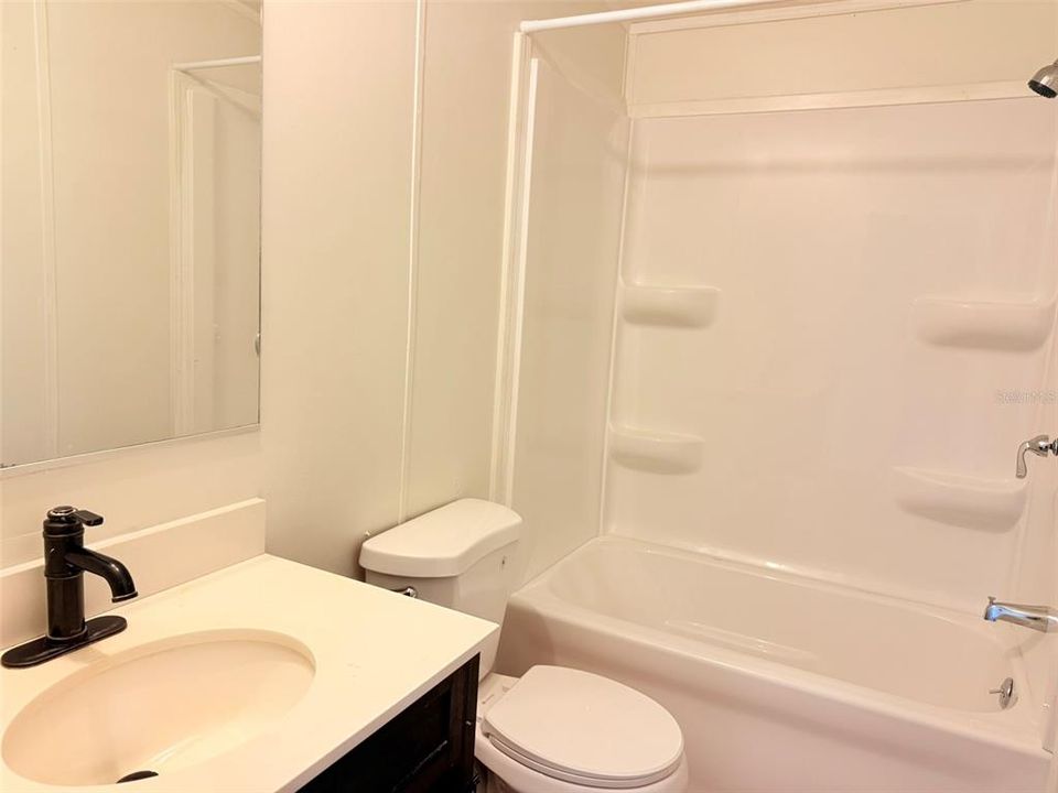 For Rent: $1,980 (3 beds, 2 baths, 1620 Square Feet)