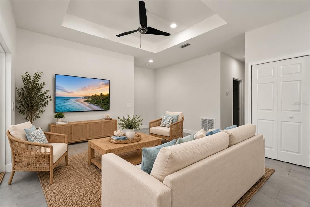 For Sale: $319,000 (3 beds, 2 baths, 1561 Square Feet)