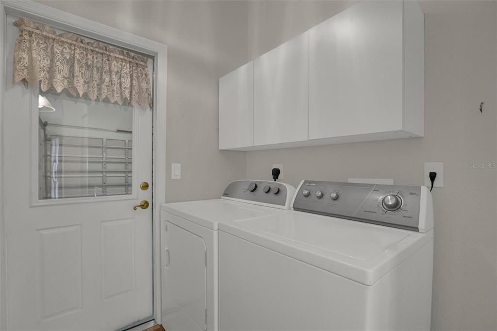En Venta: $320,000 (3 camas, 2 baños, 1680 Pies cuadrados)