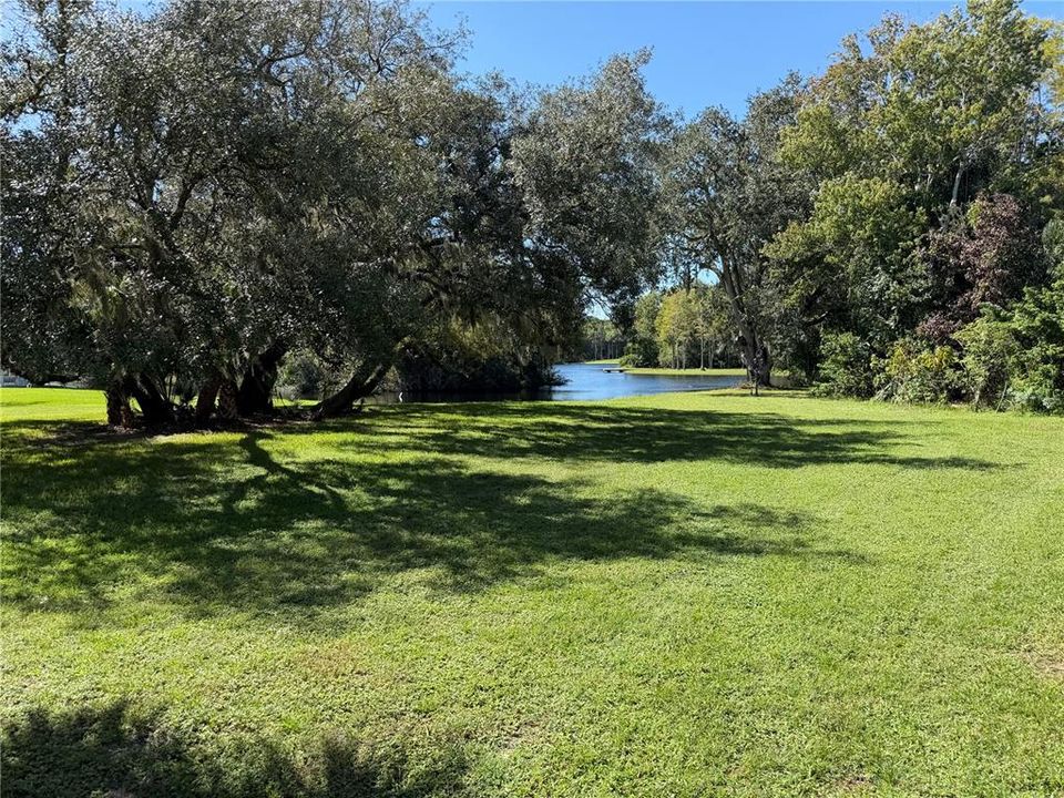 For Rent: $1,600 (1 beds, 1 baths, 700 Square Feet)