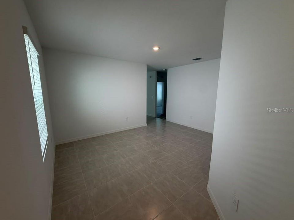 В аренду: $2,100 (3 спален, 2 ванн, 1602 Квадратных фут)