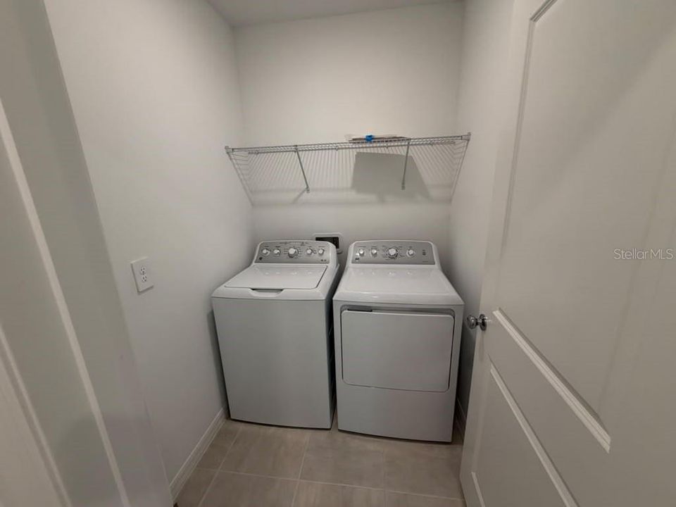В аренду: $2,100 (3 спален, 2 ванн, 1602 Квадратных фут)