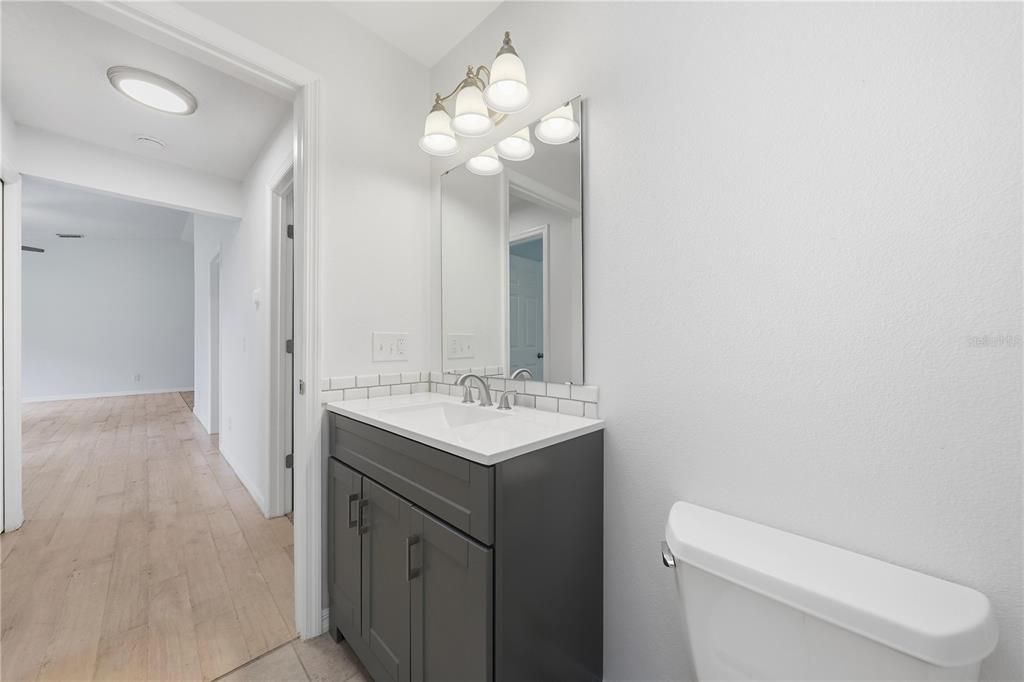 For Sale: $319,900 (3 beds, 2 baths, 1176 Square Feet)