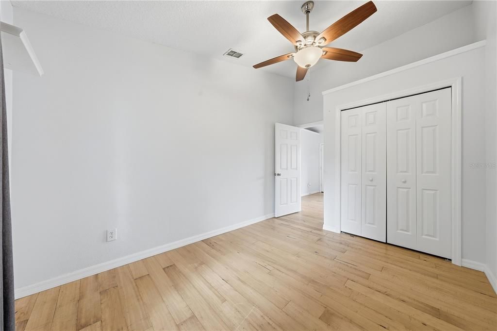 For Sale: $319,900 (3 beds, 2 baths, 1176 Square Feet)