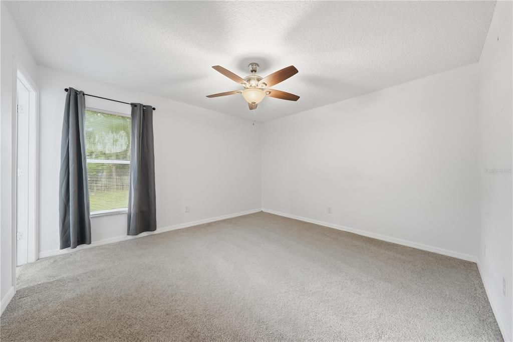 For Sale: $319,900 (3 beds, 2 baths, 1176 Square Feet)
