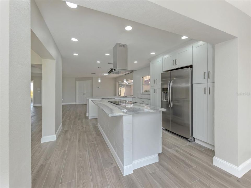 En Venta: $474,900 (3 camas, 2 baños, 2255 Pies cuadrados)