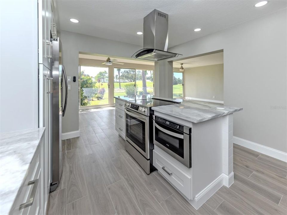 En Venta: $474,900 (3 camas, 2 baños, 2255 Pies cuadrados)