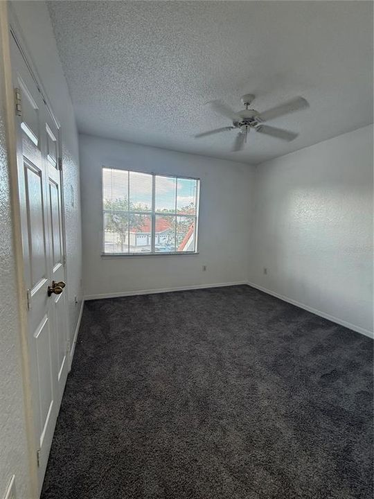 For Rent: $1,200 (1 beds, 1 baths, 732 Square Feet)