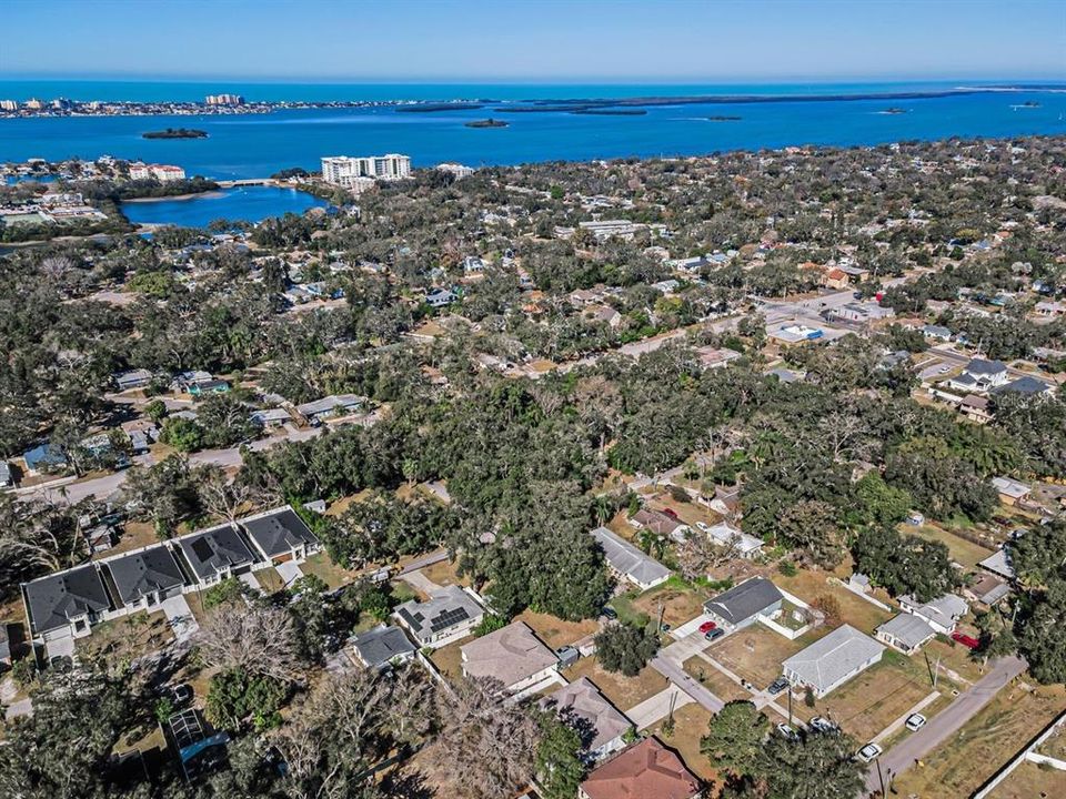 На продажу: $465,000 (4 спален, 2 ванн, 1818 Квадратных фут)