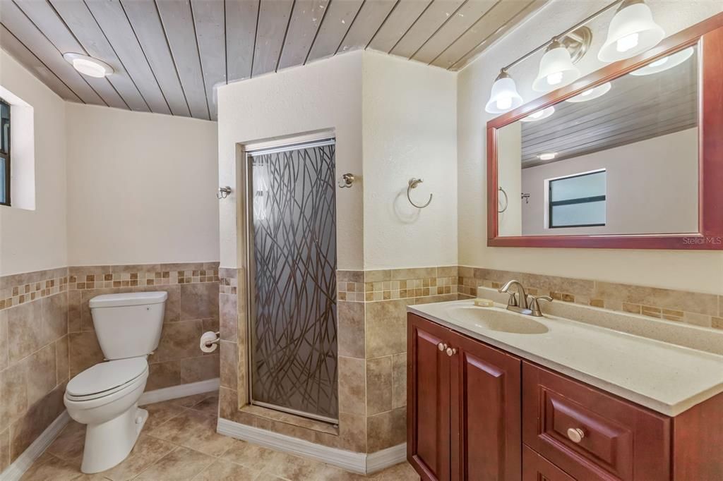 На продажу: $499,900 (3 спален, 2 ванн, 1734 Квадратных фут)
