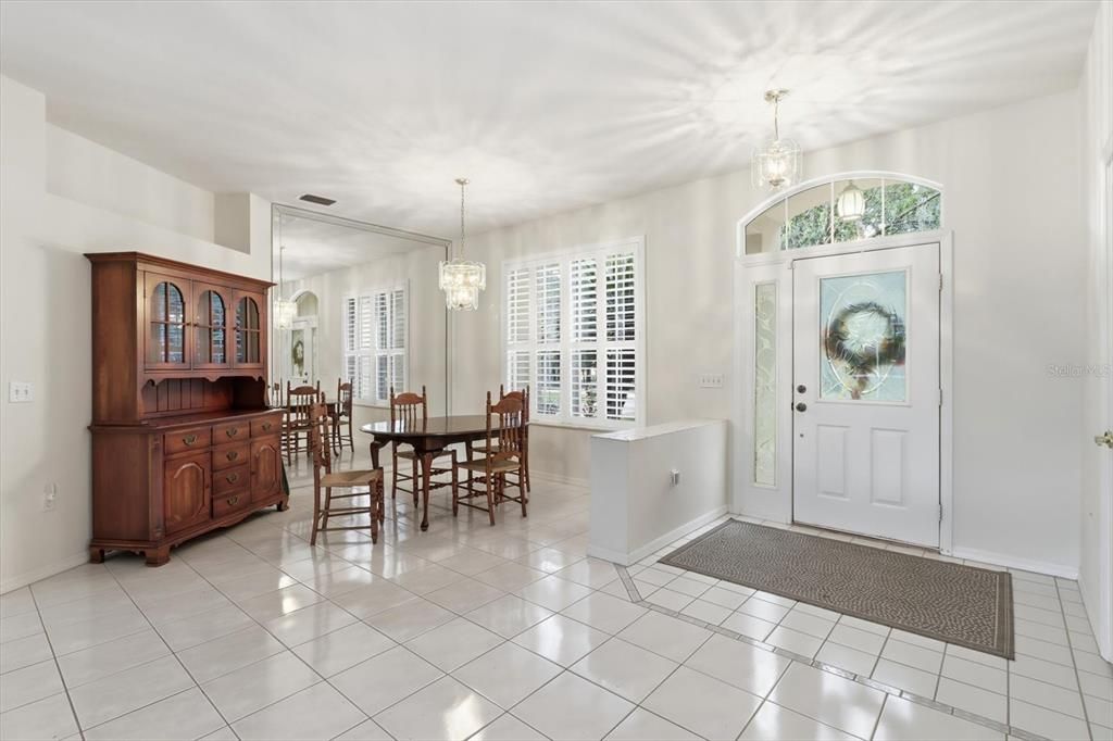 For Sale: $385,000 (3 beds, 2 baths, 2047 Square Feet)