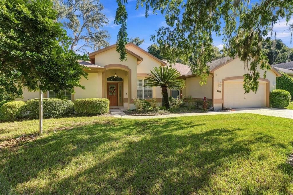 For Sale: $385,000 (3 beds, 2 baths, 2047 Square Feet)