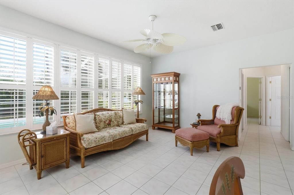 For Sale: $385,000 (3 beds, 2 baths, 2047 Square Feet)