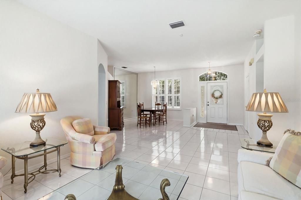 For Sale: $385,000 (3 beds, 2 baths, 2047 Square Feet)