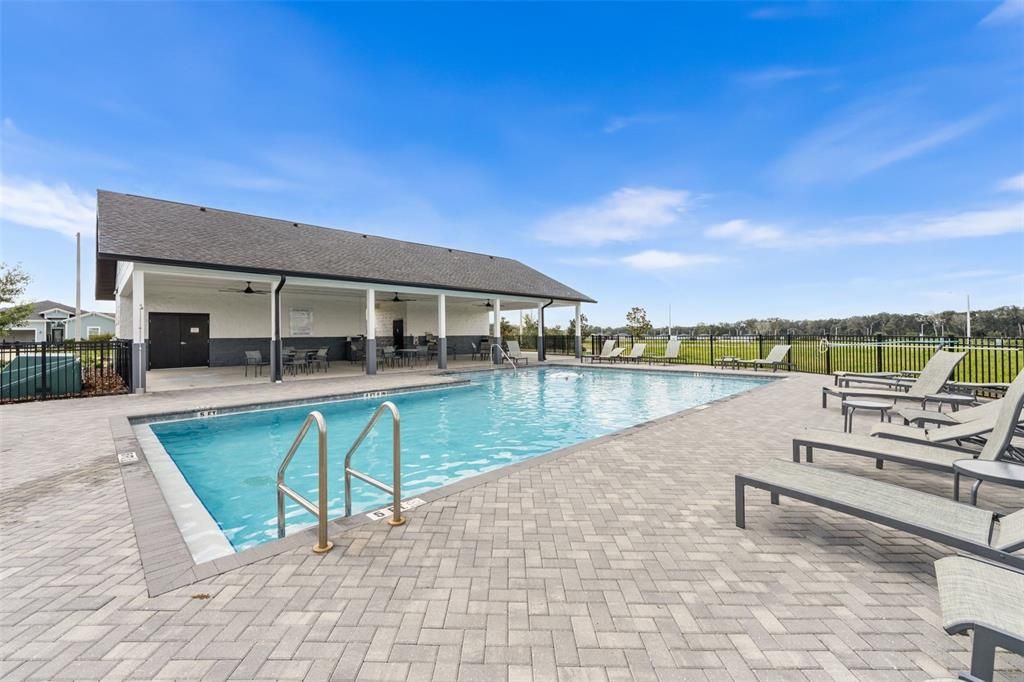 For Sale: $315,000 (3 beds, 2 baths, 2108 Square Feet)
