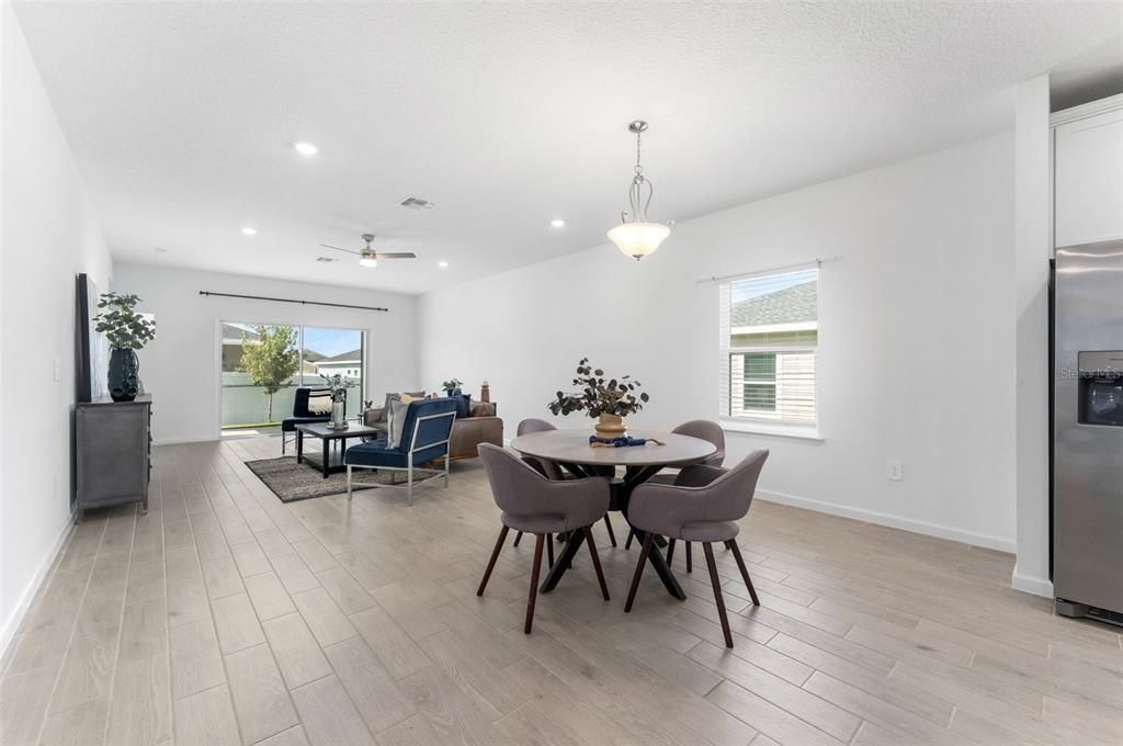For Sale: $315,000 (3 beds, 2 baths, 2108 Square Feet)