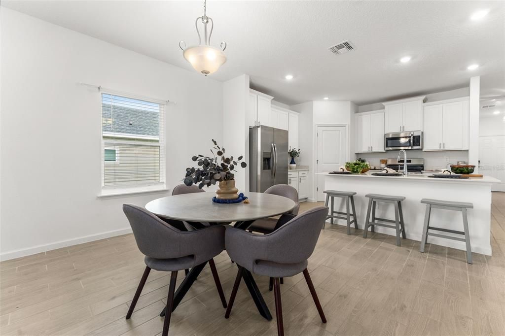 For Sale: $315,000 (3 beds, 2 baths, 2108 Square Feet)