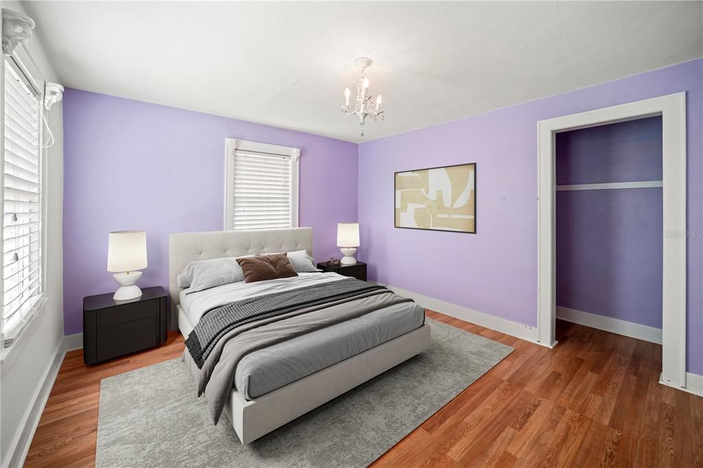 For Sale: $350,000 (4 beds, 2 baths, 2032 Square Feet)