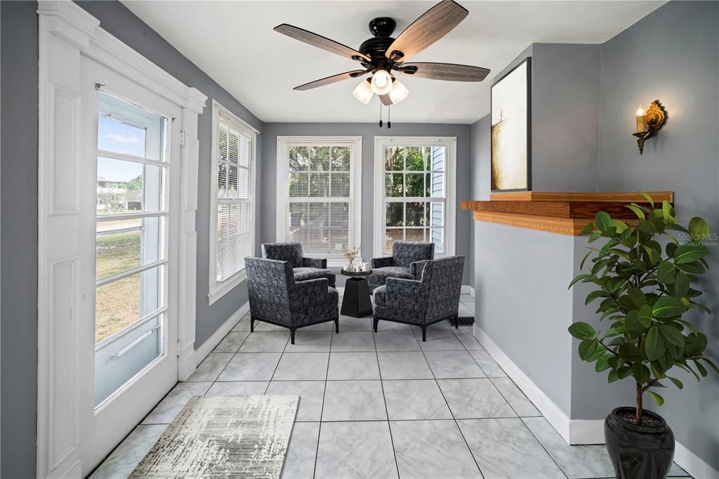 For Sale: $350,000 (4 beds, 2 baths, 2032 Square Feet)