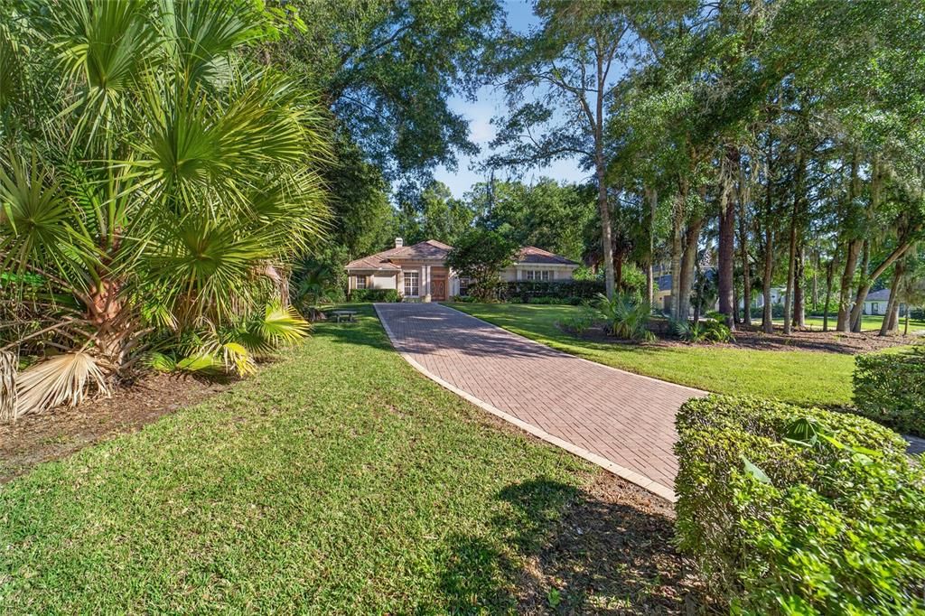 En Venta: $925,000 (4 camas, 4 baños, 3437 Pies cuadrados)