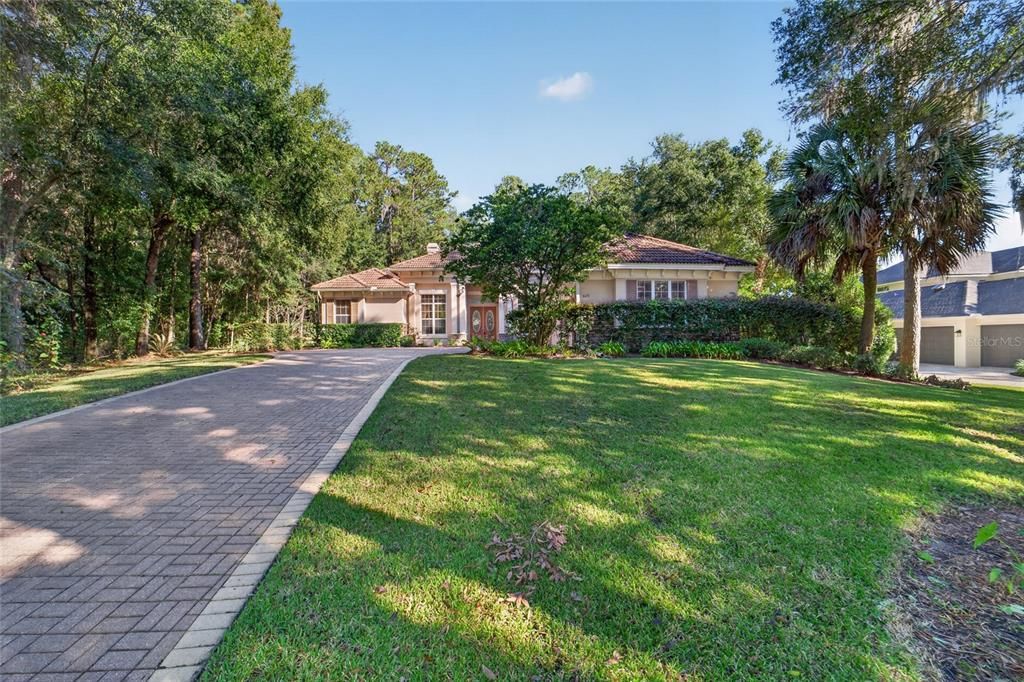 En Venta: $925,000 (4 camas, 4 baños, 3437 Pies cuadrados)