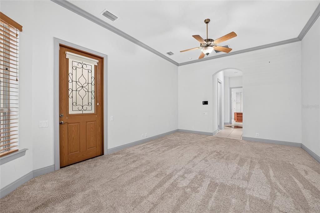 En Venta: $925,000 (4 camas, 4 baños, 3437 Pies cuadrados)