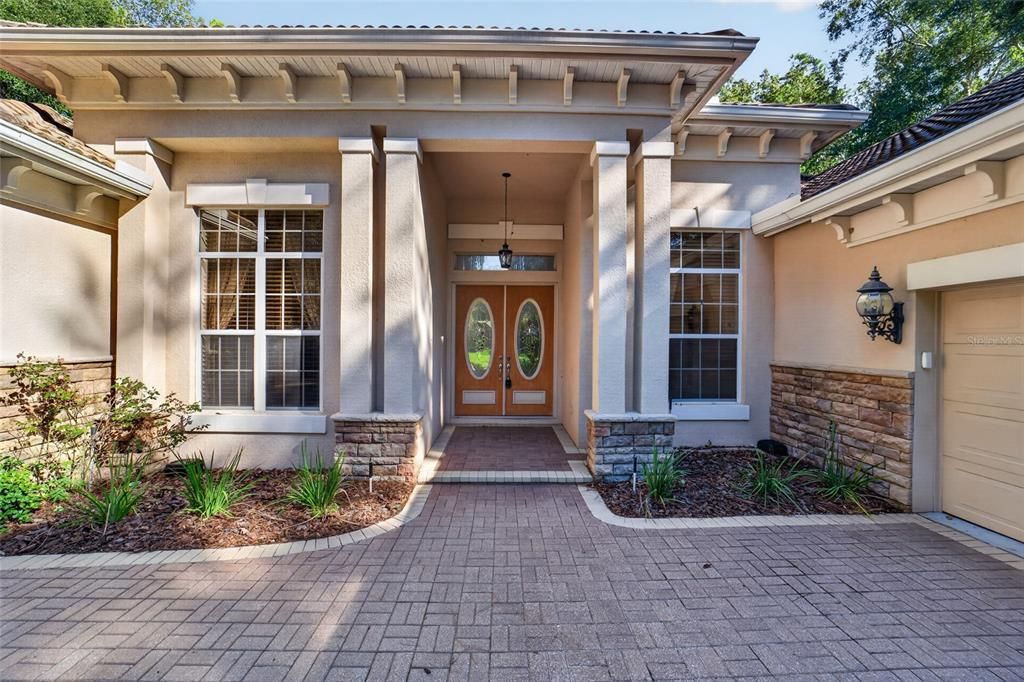 En Venta: $925,000 (4 camas, 4 baños, 3437 Pies cuadrados)