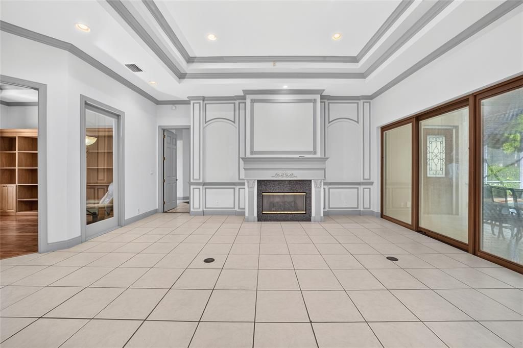 En Venta: $925,000 (4 camas, 4 baños, 3437 Pies cuadrados)