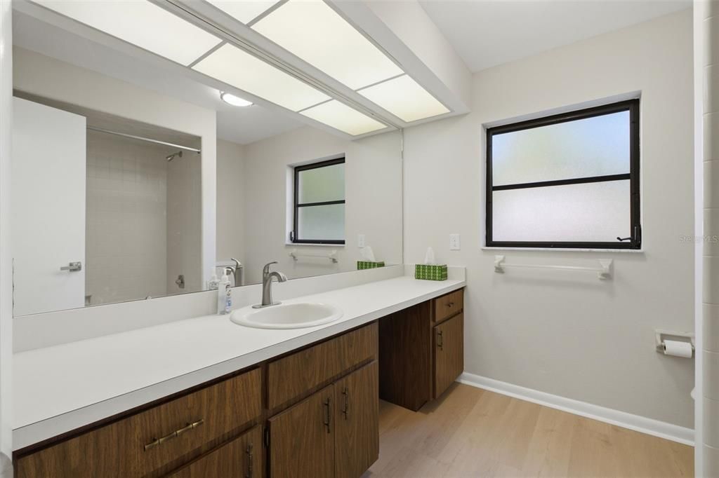 For Sale: $254,999 (3 beds, 2 baths, 1762 Square Feet)