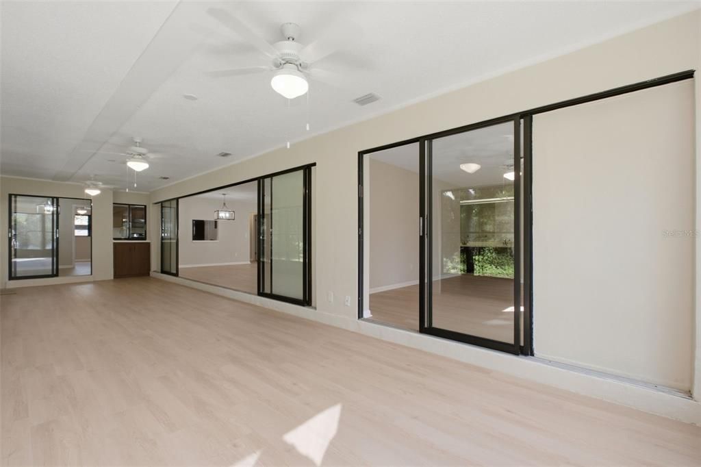 For Sale: $254,999 (3 beds, 2 baths, 1762 Square Feet)