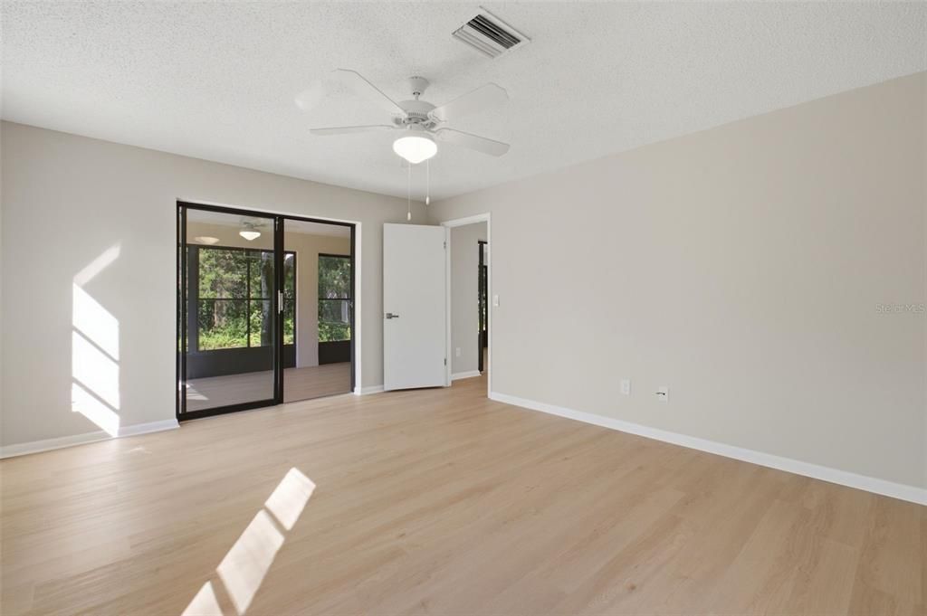 For Sale: $254,999 (3 beds, 2 baths, 1762 Square Feet)