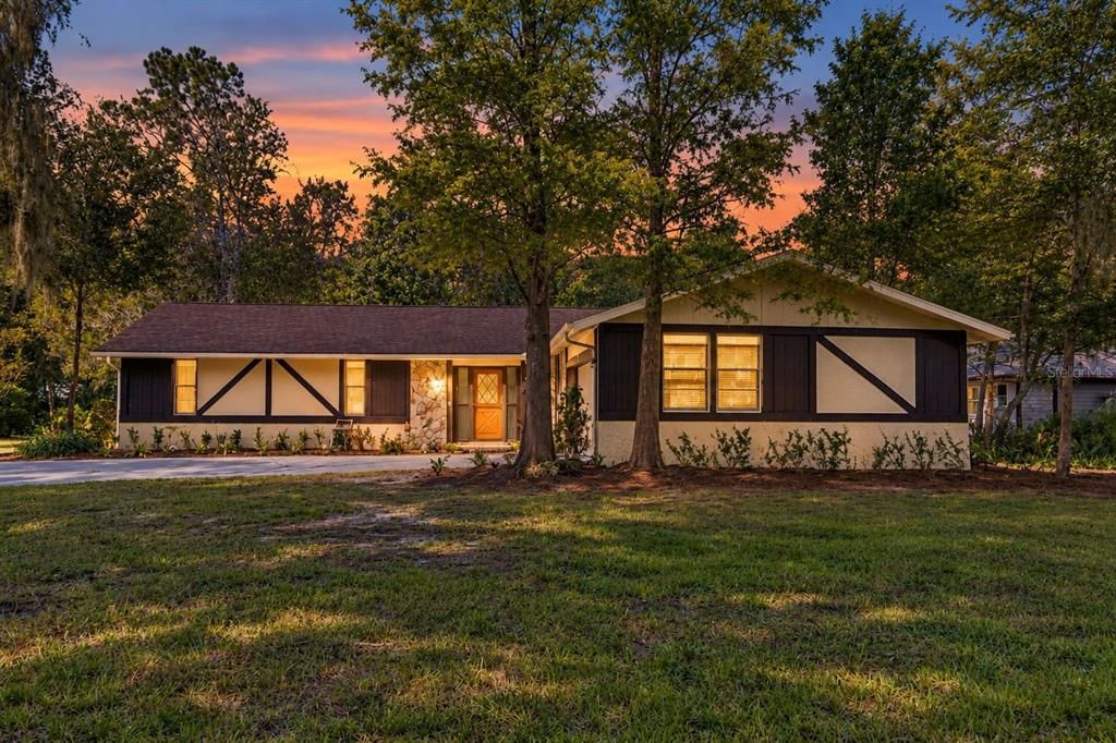 For Sale: $254,999 (3 beds, 2 baths, 1762 Square Feet)