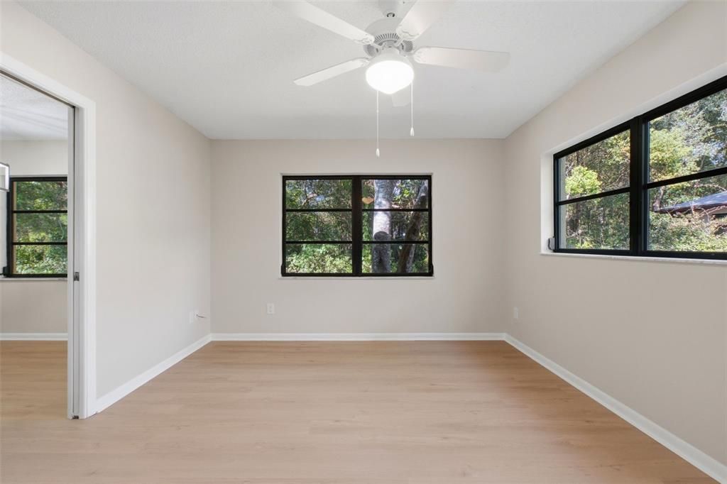 For Sale: $254,999 (3 beds, 2 baths, 1762 Square Feet)