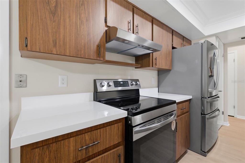 For Sale: $254,999 (3 beds, 2 baths, 1762 Square Feet)