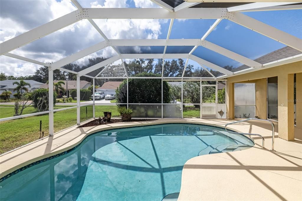 На продажу: $645,000 (3 спален, 2 ванн, 2268 Квадратных фут)