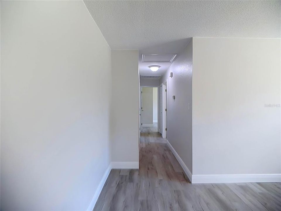 En Venta: $269,900 (3 camas, 2 baños, 1140 Pies cuadrados)