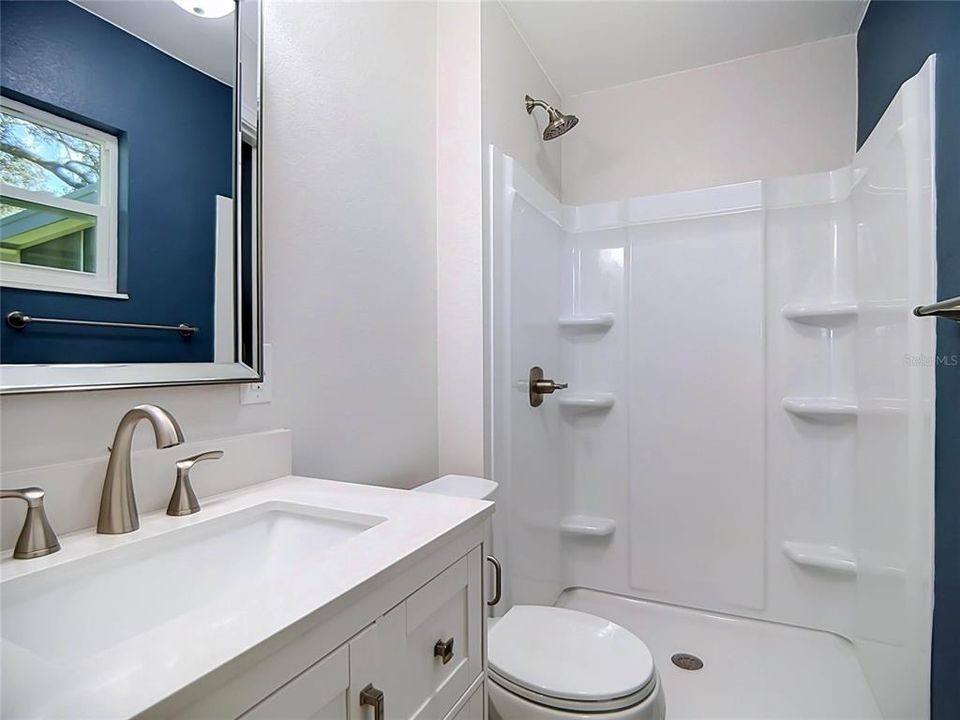En Venta: $269,900 (3 camas, 2 baños, 1140 Pies cuadrados)