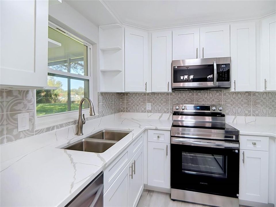 En Venta: $269,900 (3 camas, 2 baños, 1140 Pies cuadrados)
