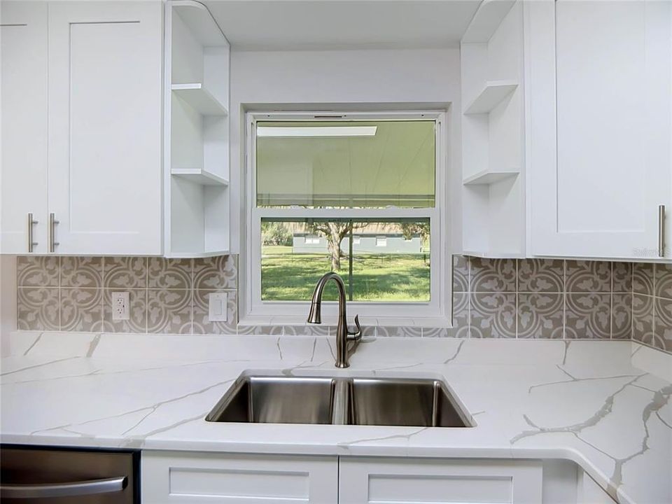 En Venta: $269,900 (3 camas, 2 baños, 1140 Pies cuadrados)