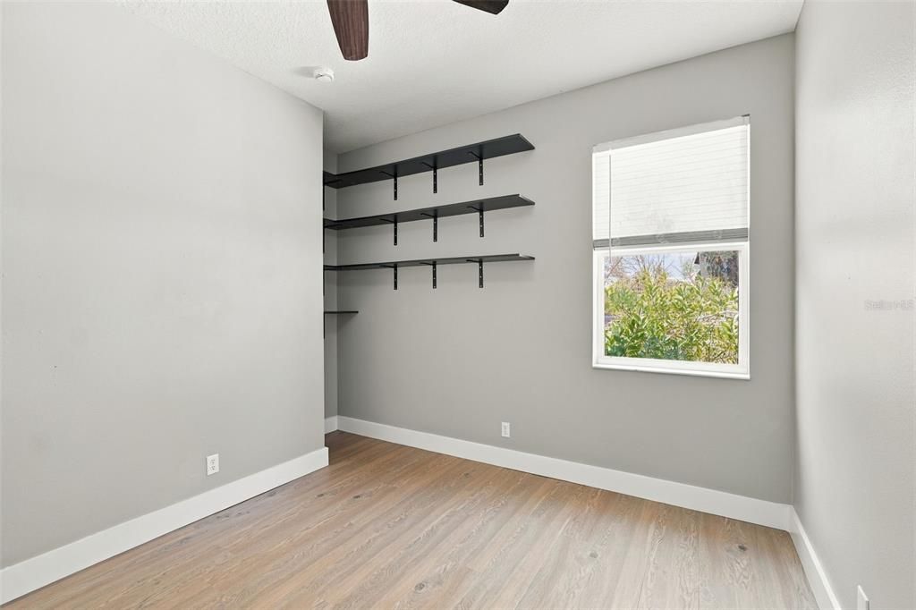 For Sale: $525,000 (4 beds, 2 baths, 2300 Square Feet)