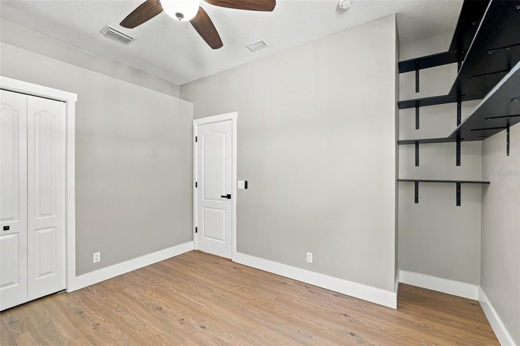 For Sale: $525,000 (4 beds, 2 baths, 2300 Square Feet)