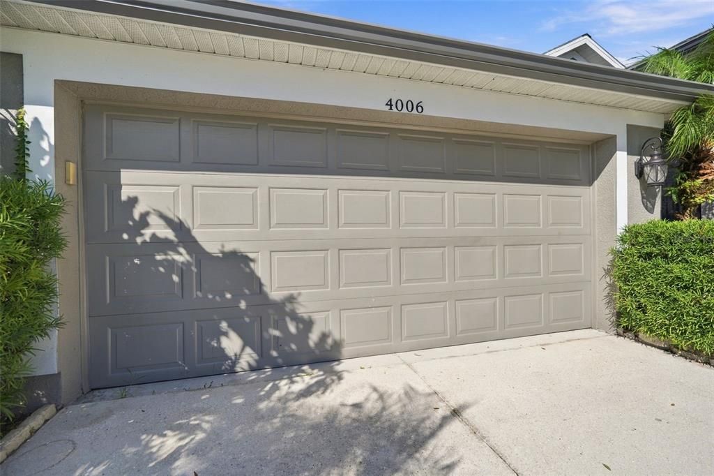 For Sale: $525,000 (4 beds, 2 baths, 2300 Square Feet)