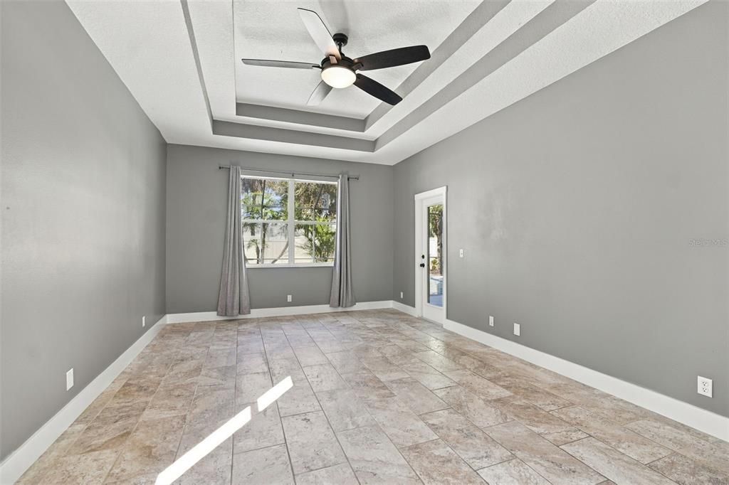For Sale: $525,000 (4 beds, 2 baths, 2300 Square Feet)