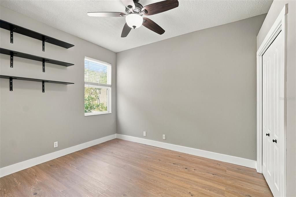 For Sale: $525,000 (4 beds, 2 baths, 2300 Square Feet)