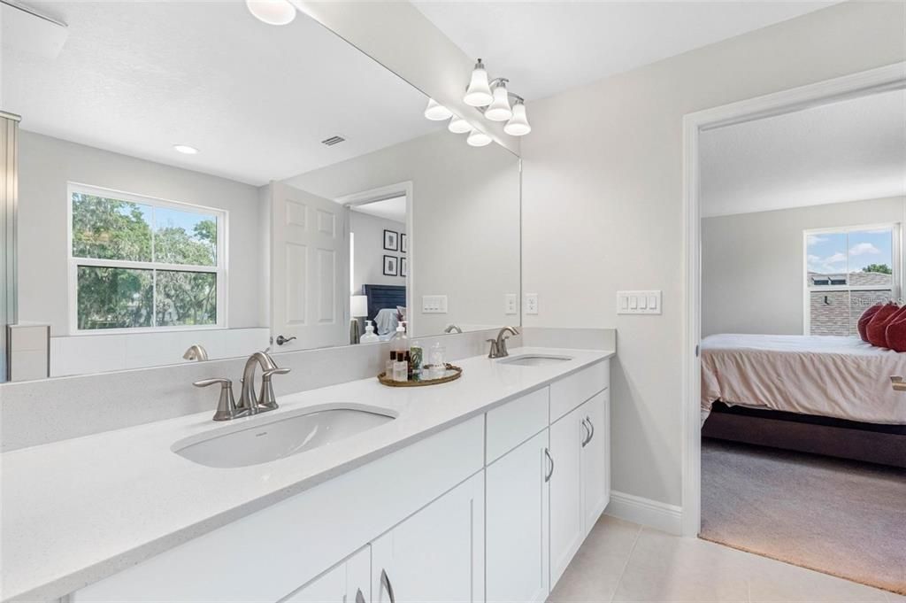 For Sale: $535,000 (5 beds, 3 baths, 3442 Square Feet)