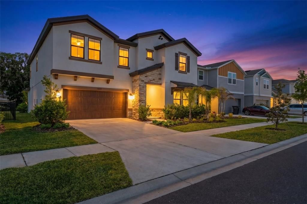 For Sale: $535,000 (5 beds, 3 baths, 3442 Square Feet)