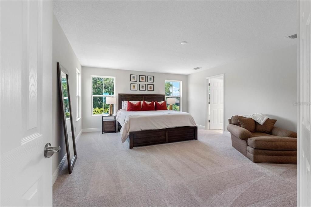 For Sale: $535,000 (5 beds, 3 baths, 3442 Square Feet)