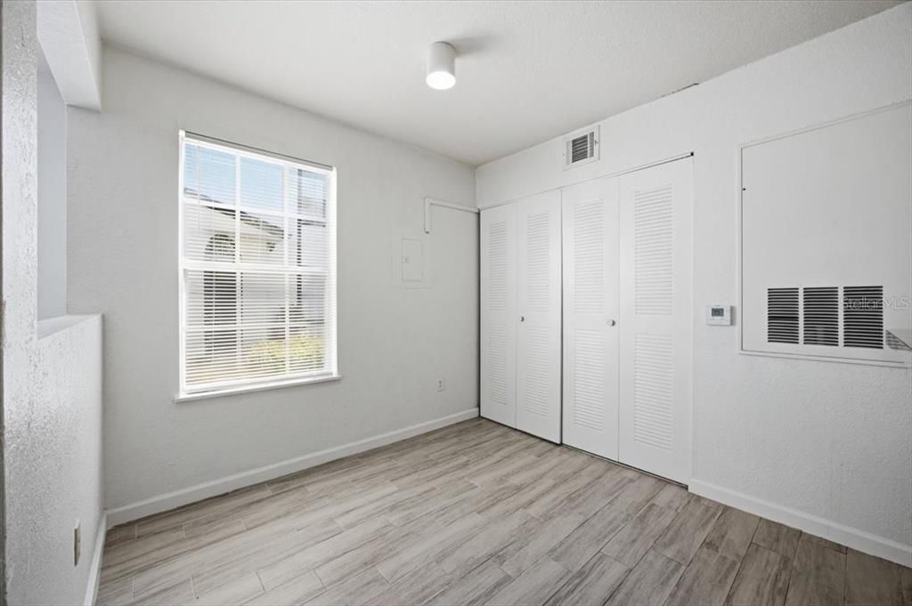 В аренду: $1,595 (2 спален, 2 ванн, 1140 Квадратных фут)
