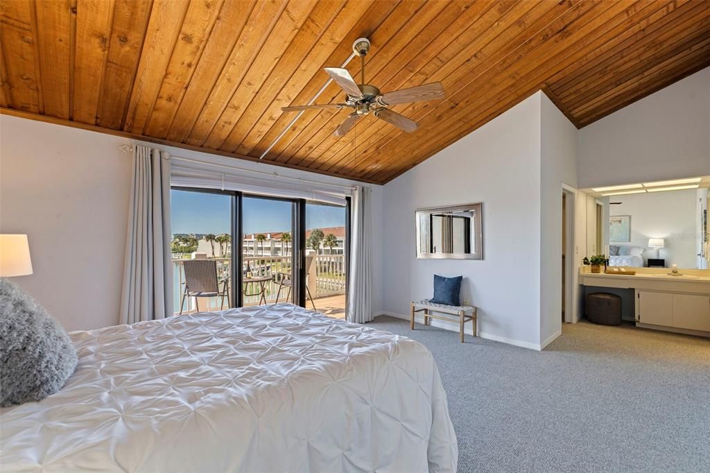 For Sale: $599,000 (3 beds, 2 baths, 1855 Square Feet)